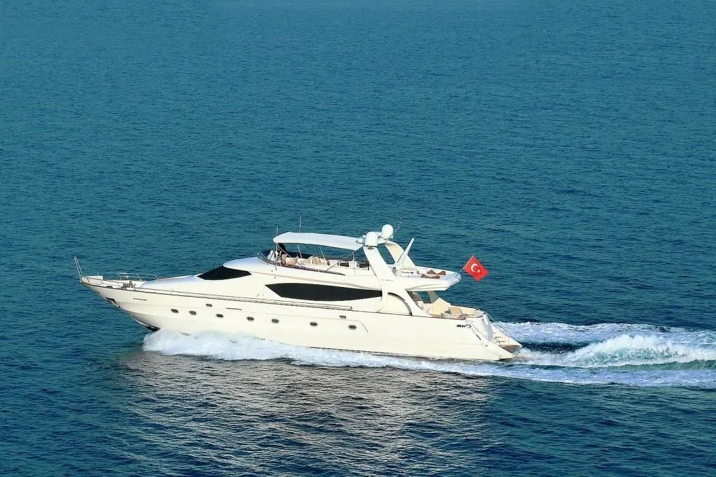 Charter a 28m Boat in Göcek