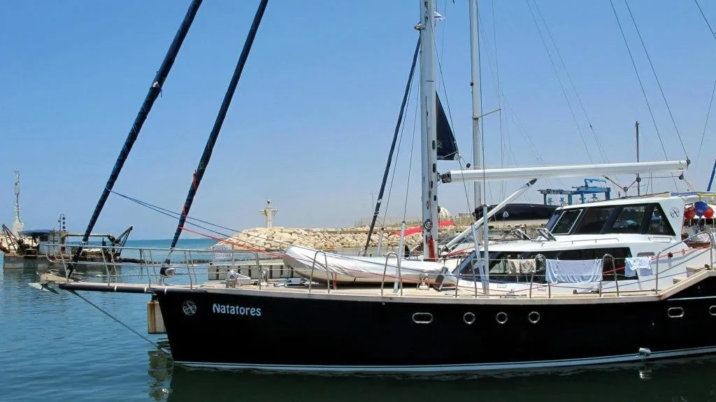 Natatores Charter Boat