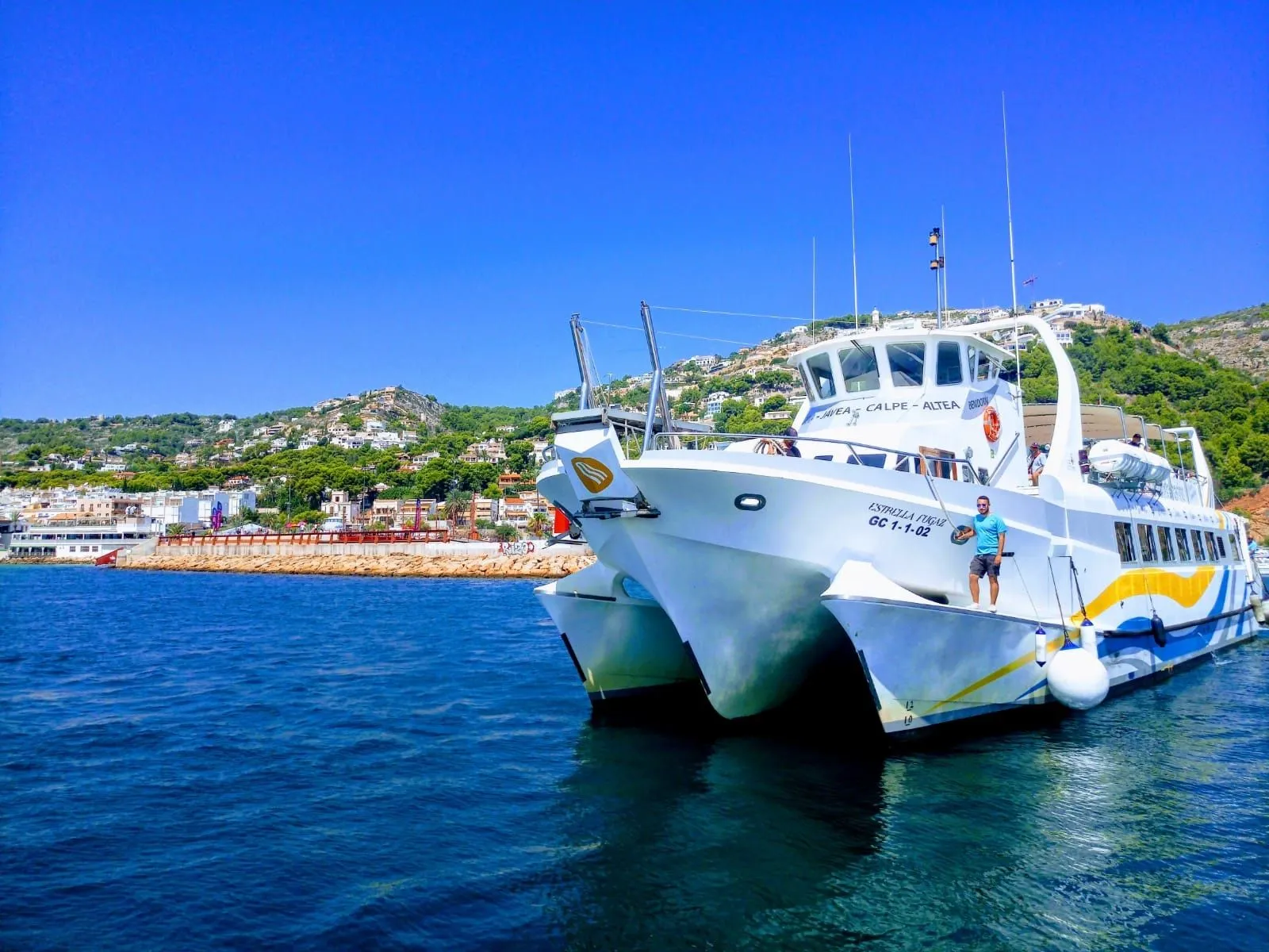 Charter a 28m Motor Yacht in Denia