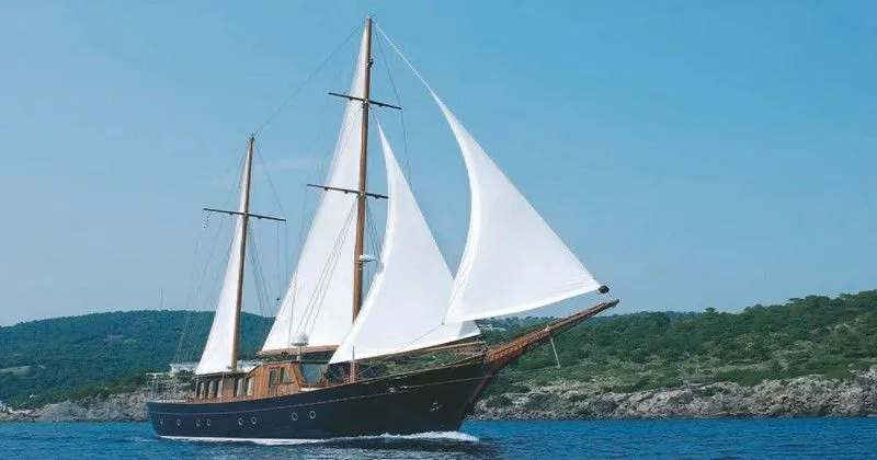Rent a 28m 5 Cabin Gulet in Athens