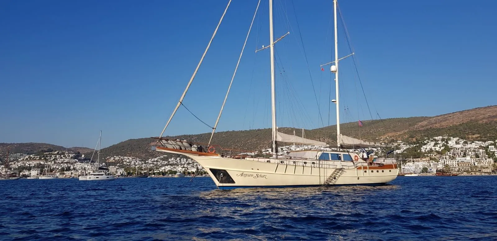 30m Athens Gulet Hire