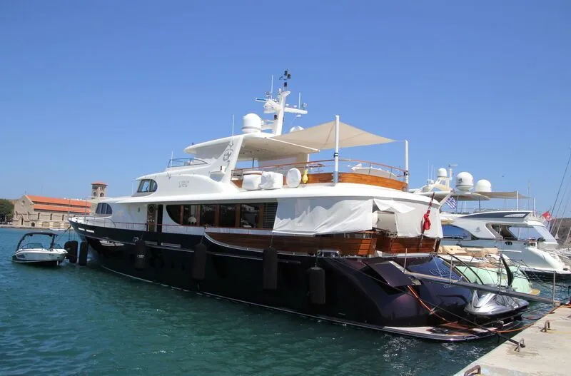 Cyrus One Charterboot - 4