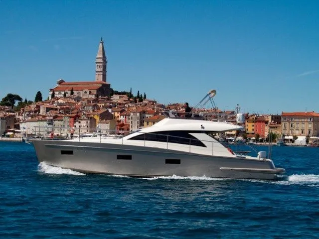 Punta 1 Charter Boat