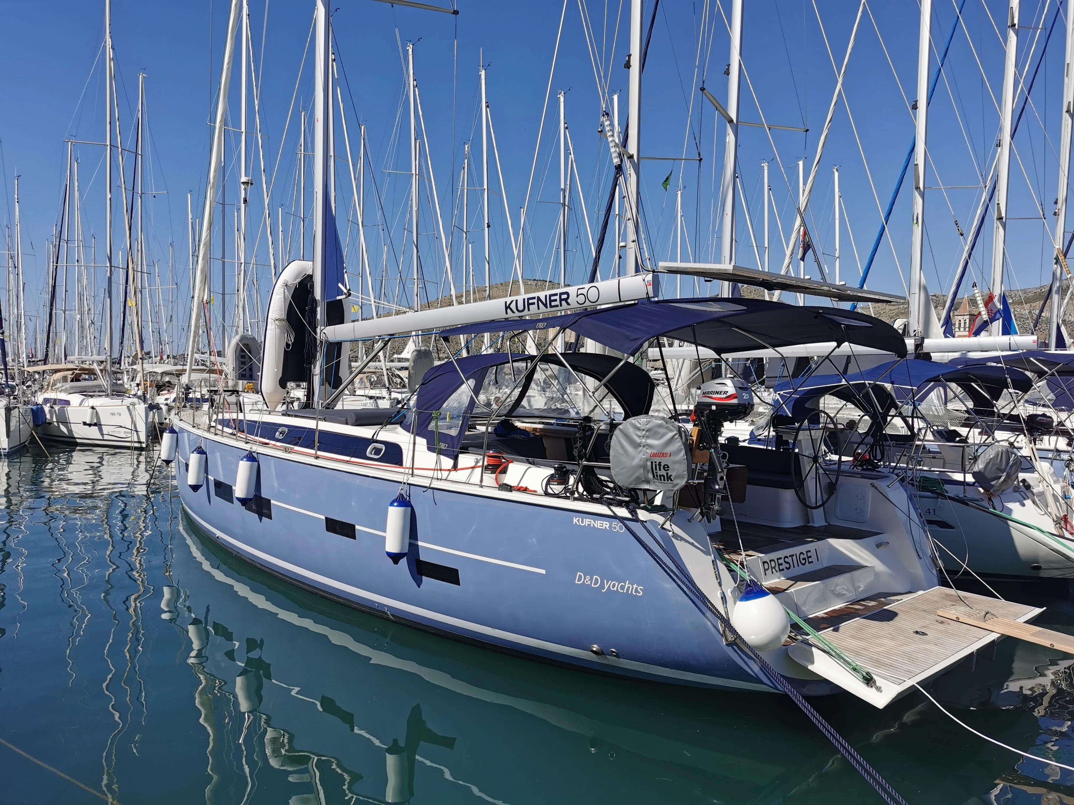 Prestige 1 Charterboot - 4