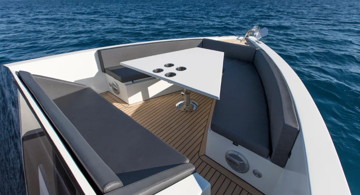 Cea 3 Mietboot - 2