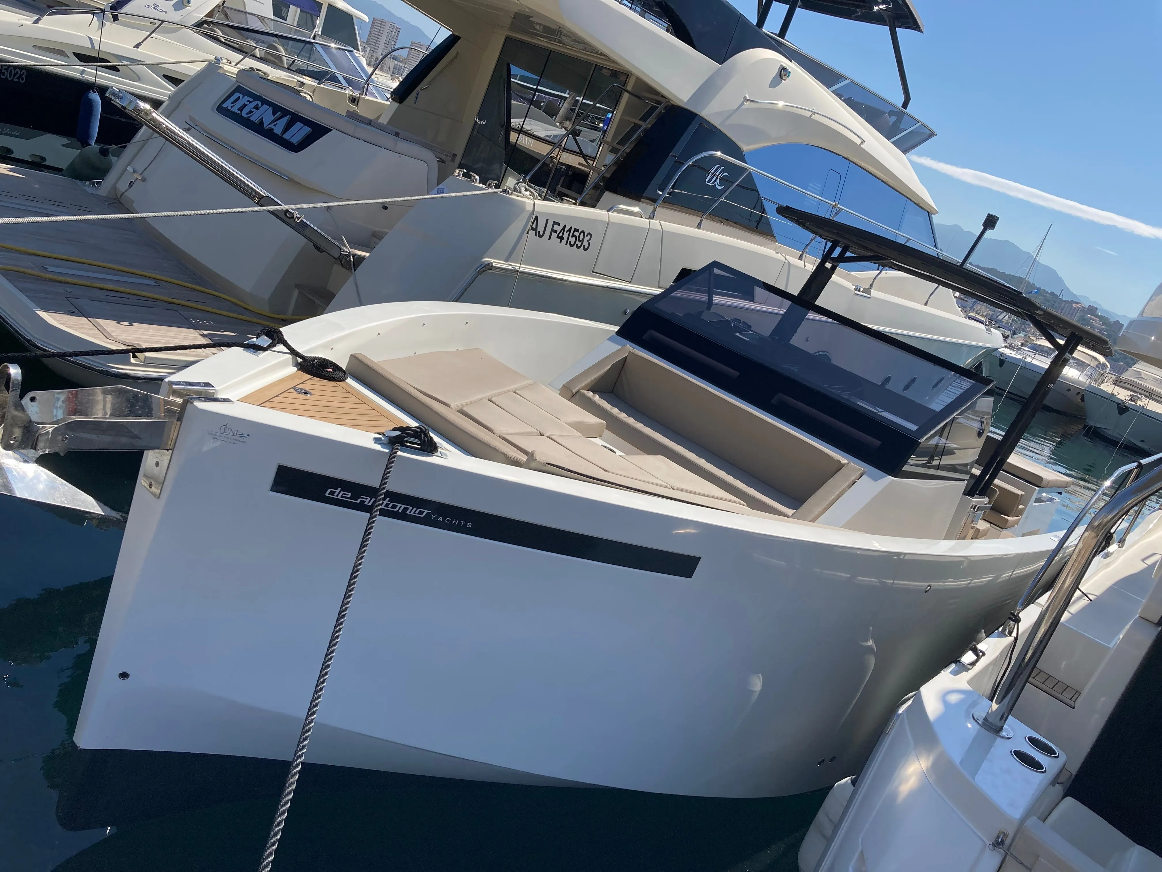 10.2m Ajaccio Boat Hire