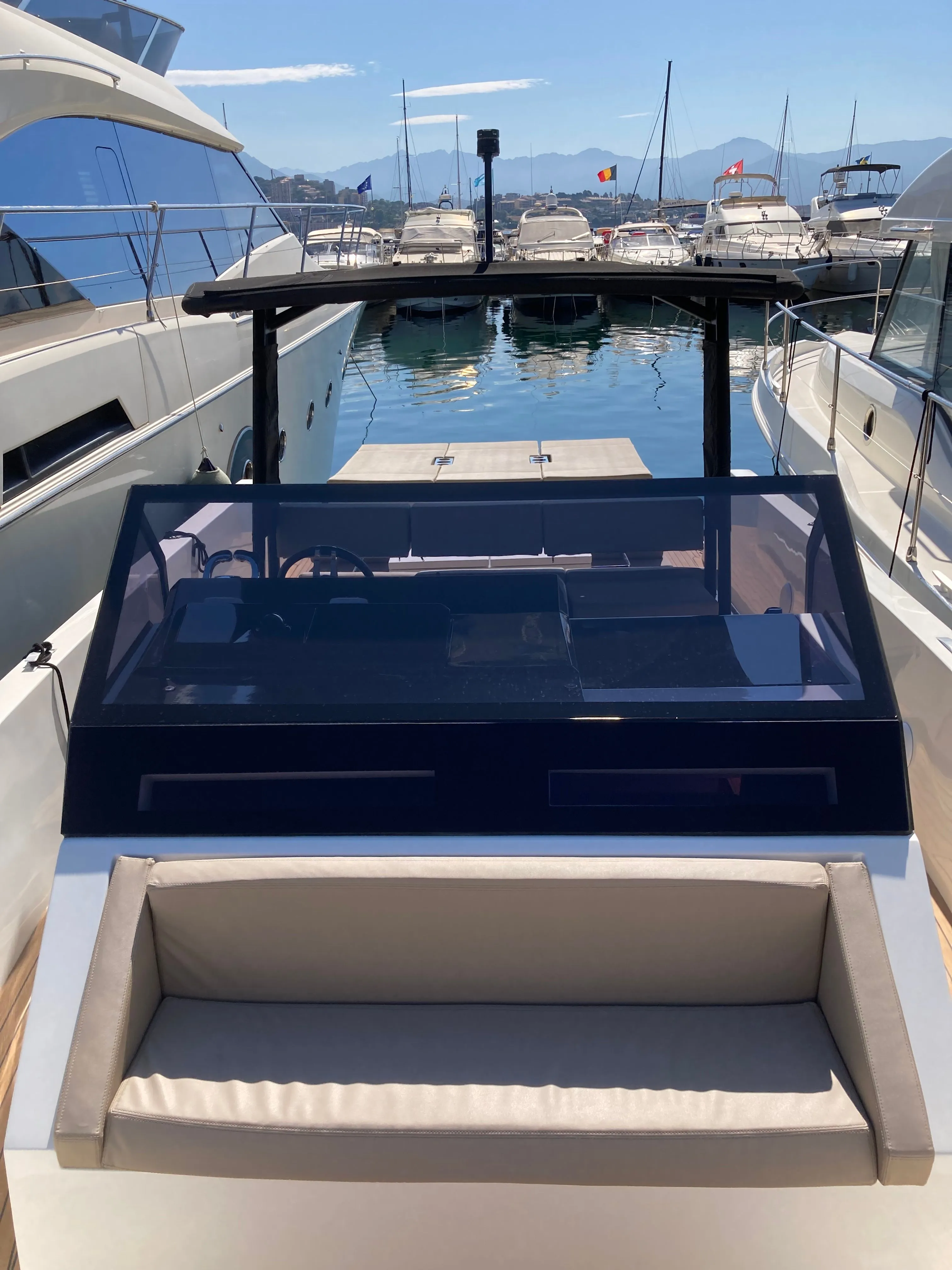 10.2m Ajaccio Boat Hire