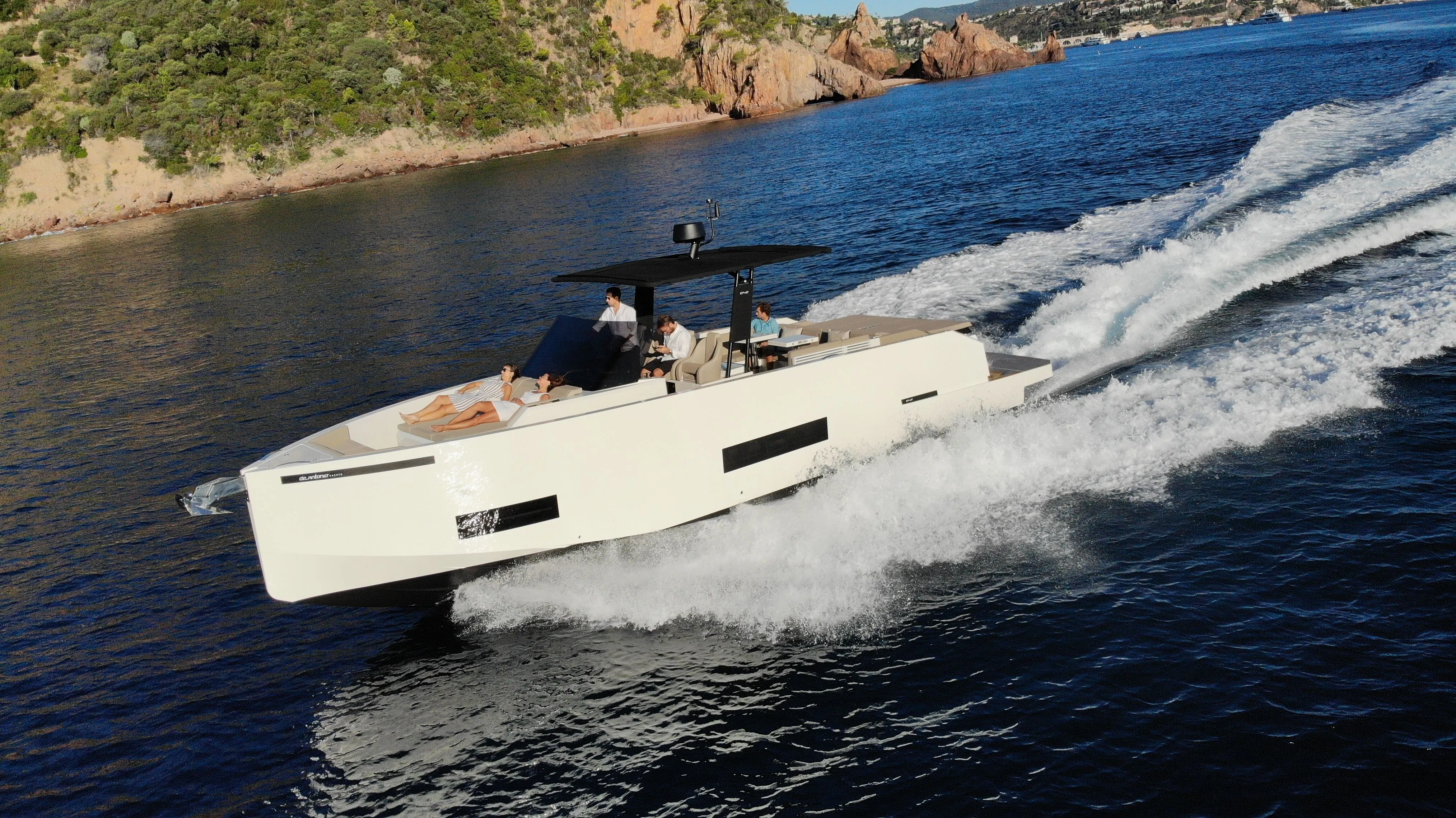 12.64m Lavrion Boat Hire