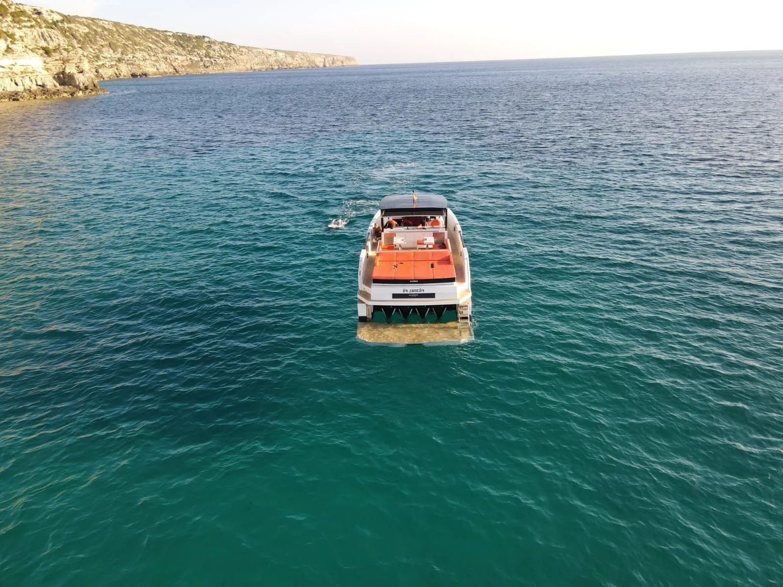 Чартер La Perla - 3