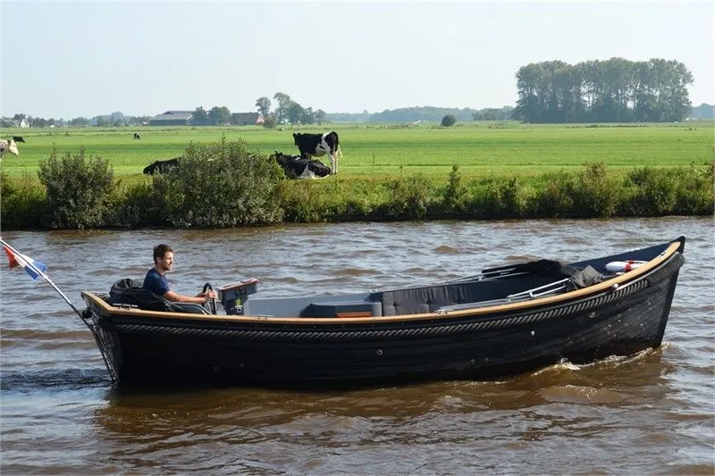 7.5m Woudsend Boat Hire