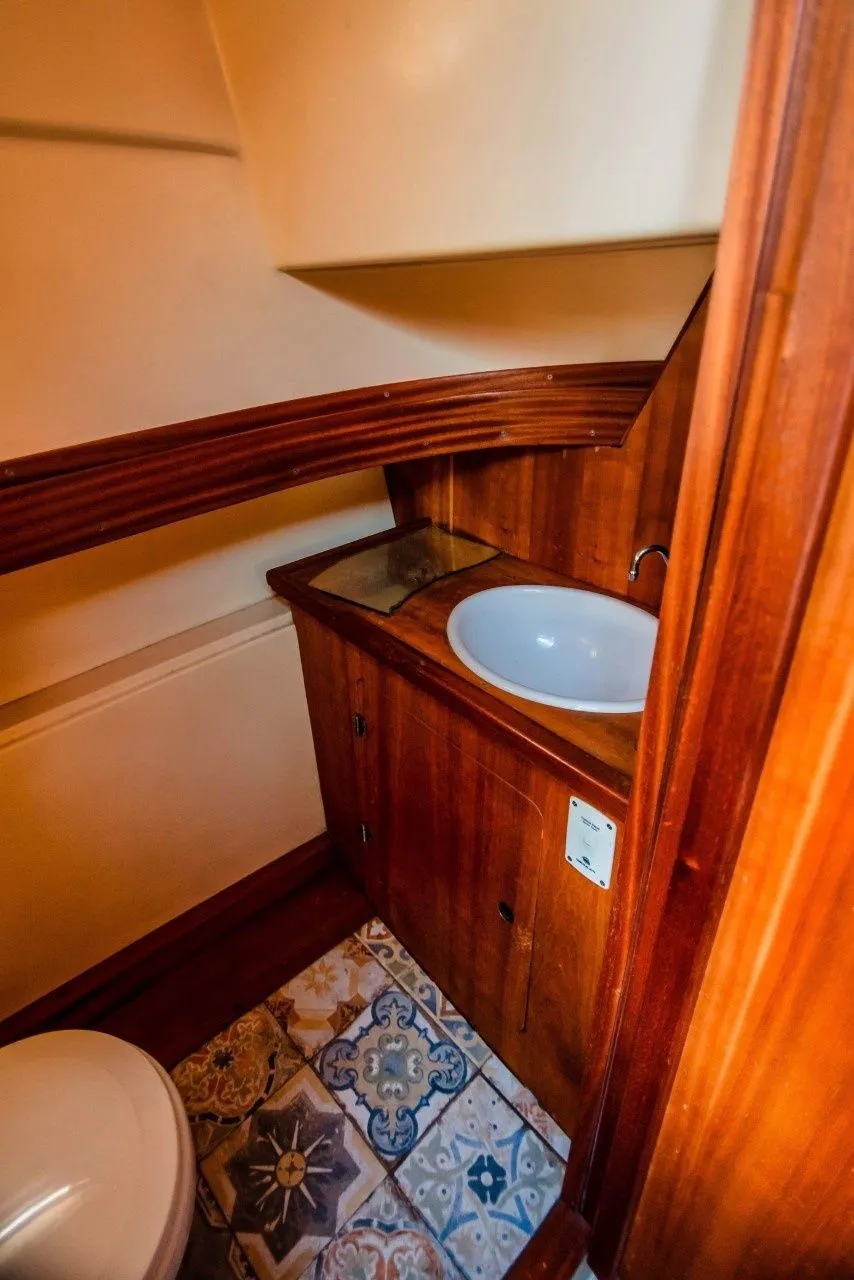 Dreams 2 Charter Boat