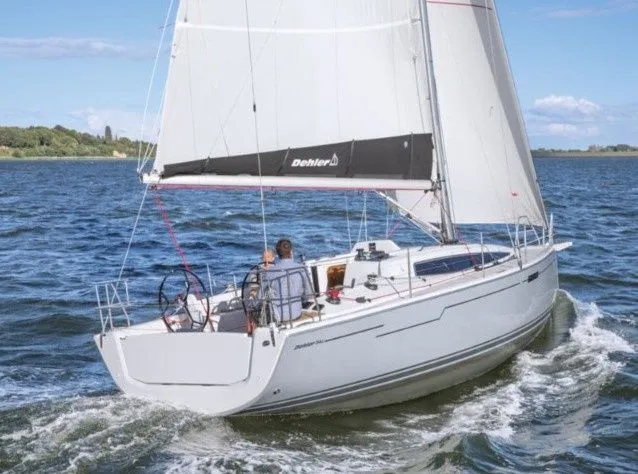 10.7m Altefähr Boat Hire