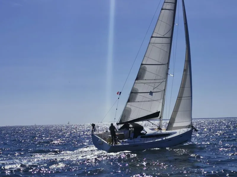 Charter a 11.3m Boat in Arzon