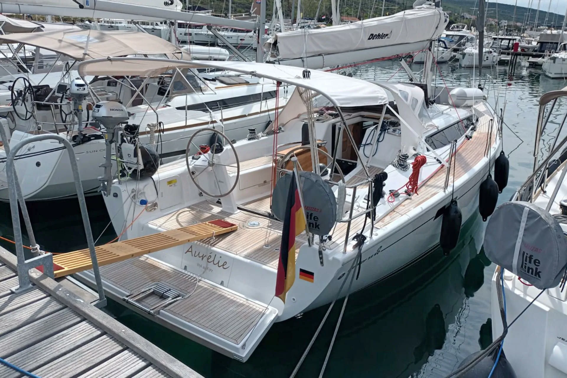 Aurelie Charter Boat - 3