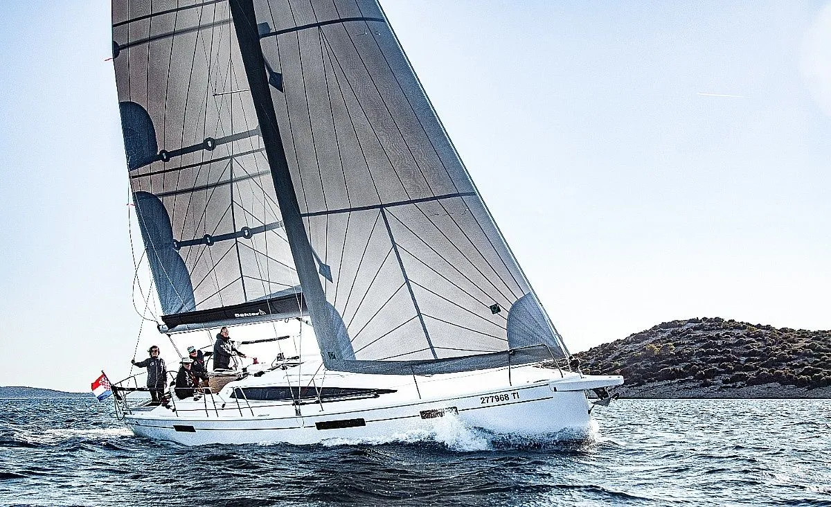 Blue Eye Kiralık Teknesi - 3