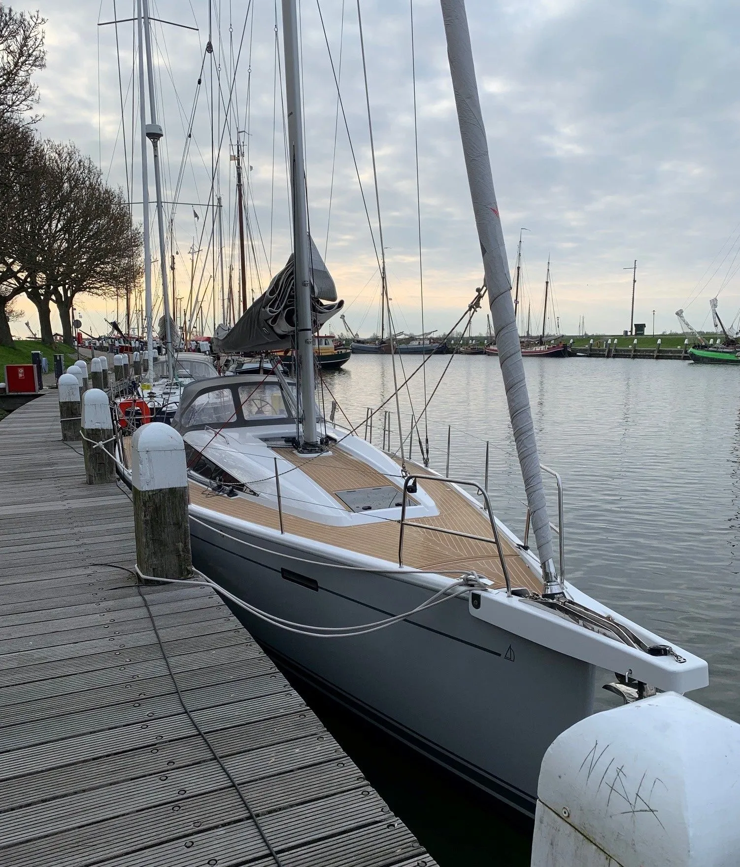 D-Dream Charter Boat