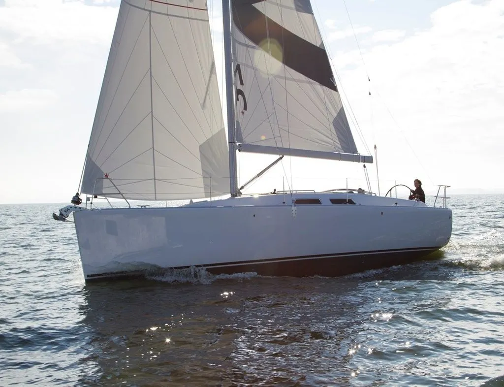 Boot - Explore Rostock on a 11.55m Rental Sailing Yacht