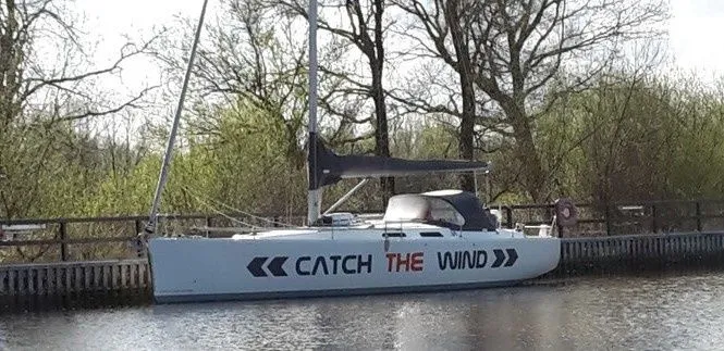 Catch the Wind Charter Boat