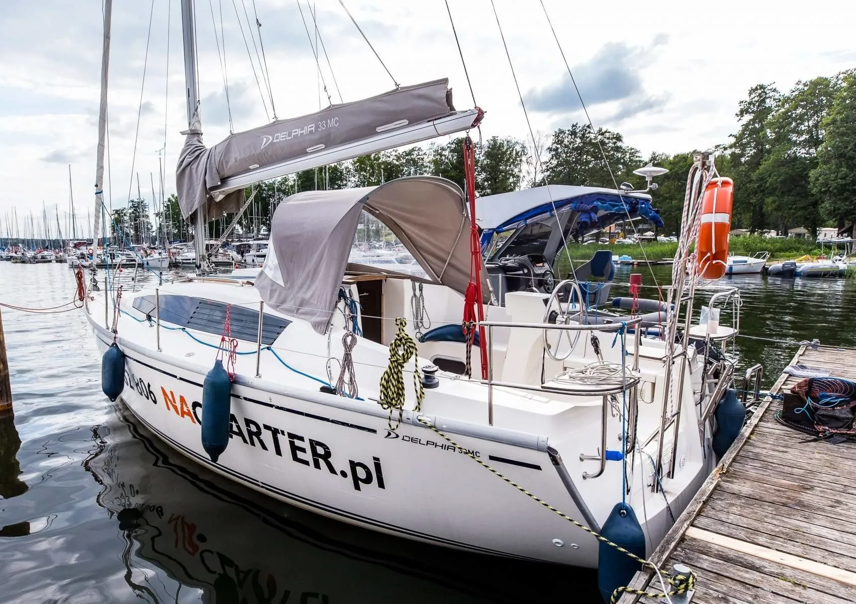 No Name Charter Boat - 1