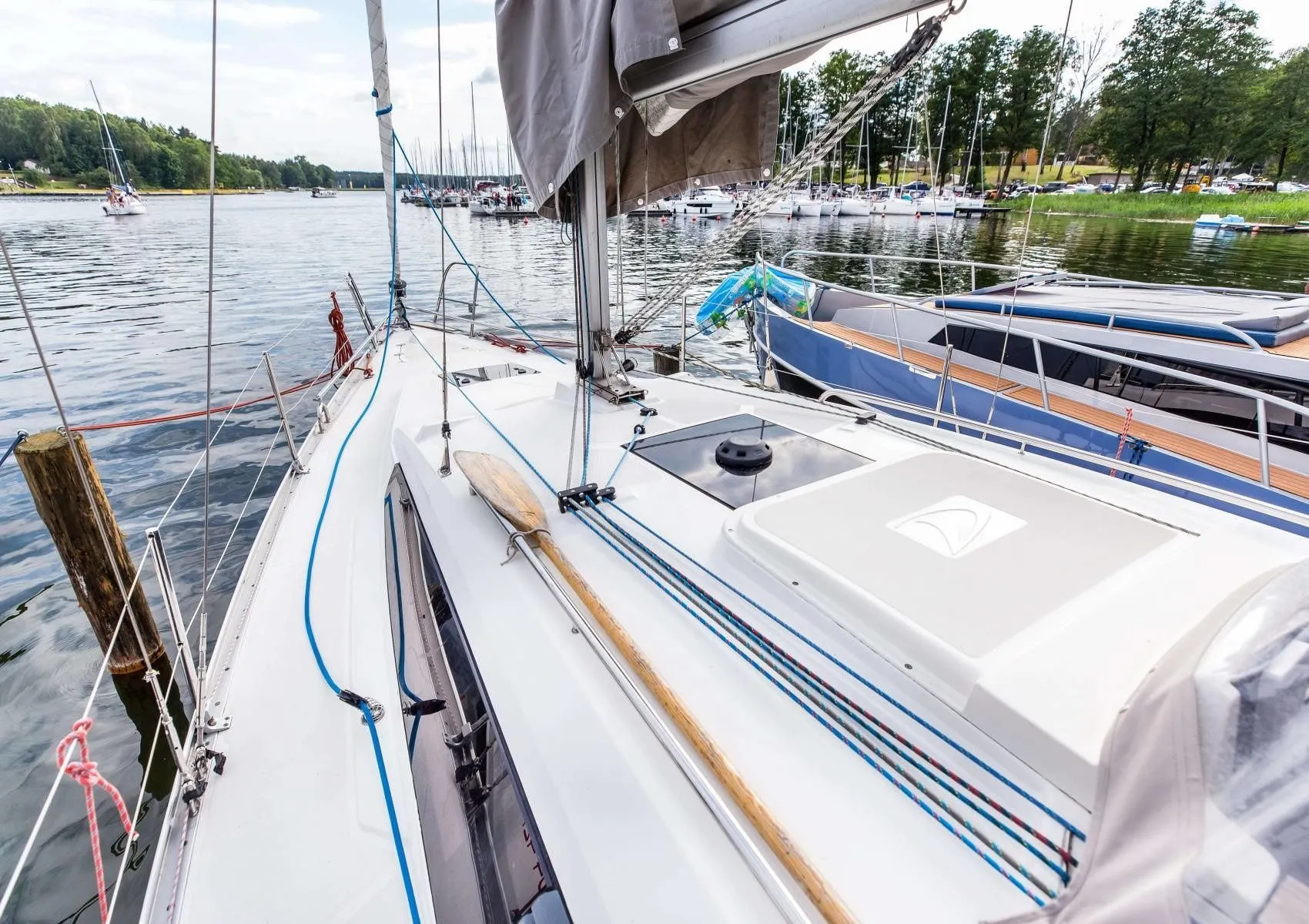No Name Charter Boat - 5