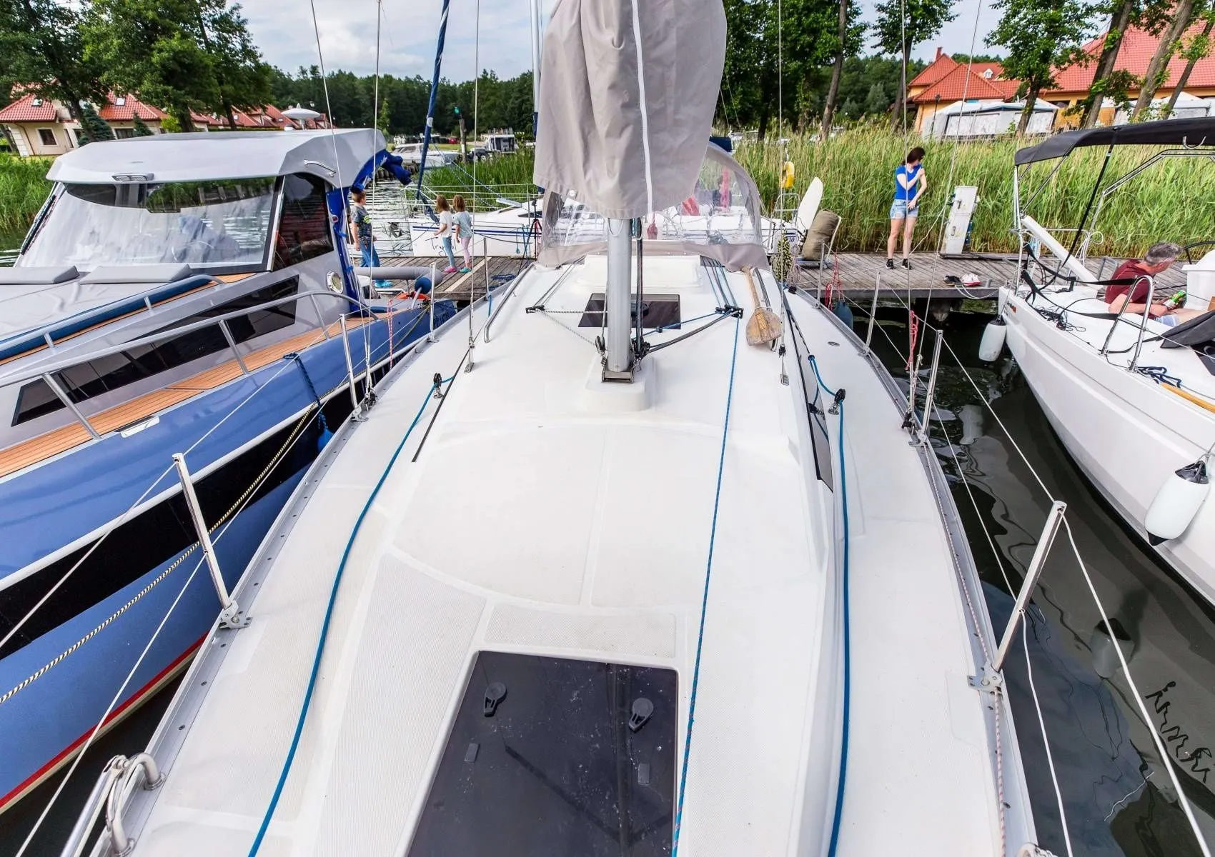 No Name Charter Boat - 3