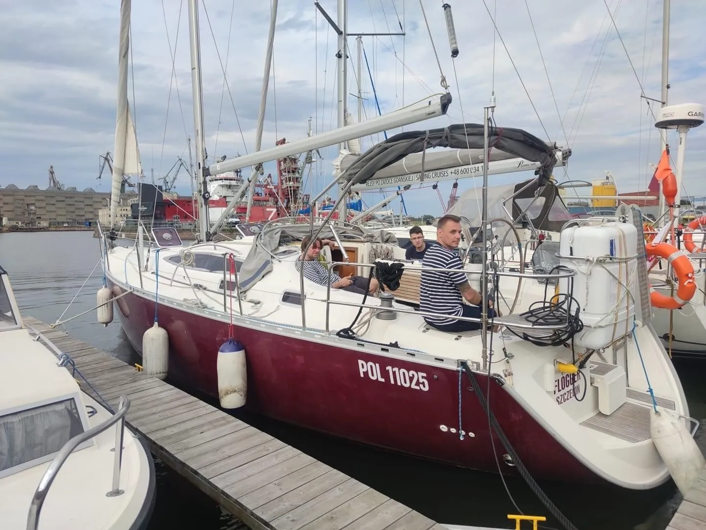 Rent a 12.35m Sailing Yacht Delphia 40.3 in Gdańsk