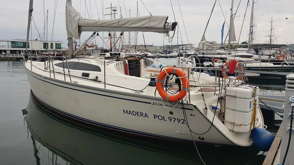 Rent a 12.35m Sailing Yacht Delphia 40.3 in Gdańsk