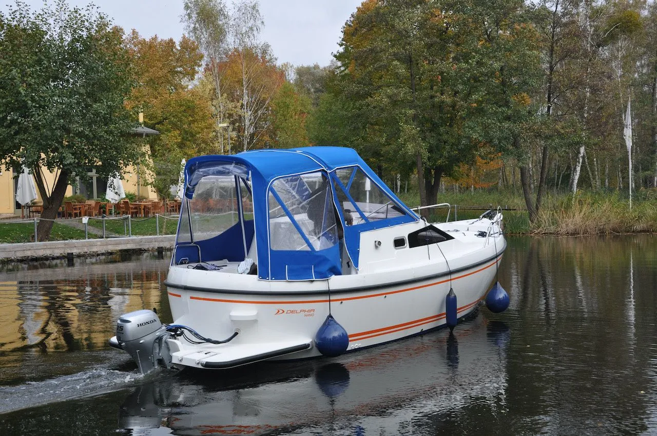 Lucy Charter Boat