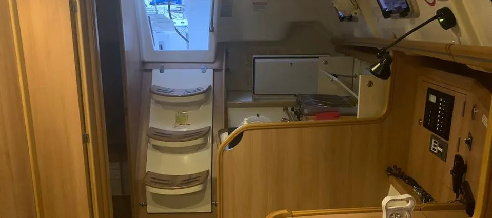 Futuro 14 Charter Boat