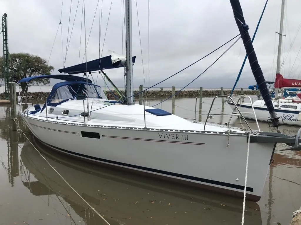 Viver 3 Charter Boat