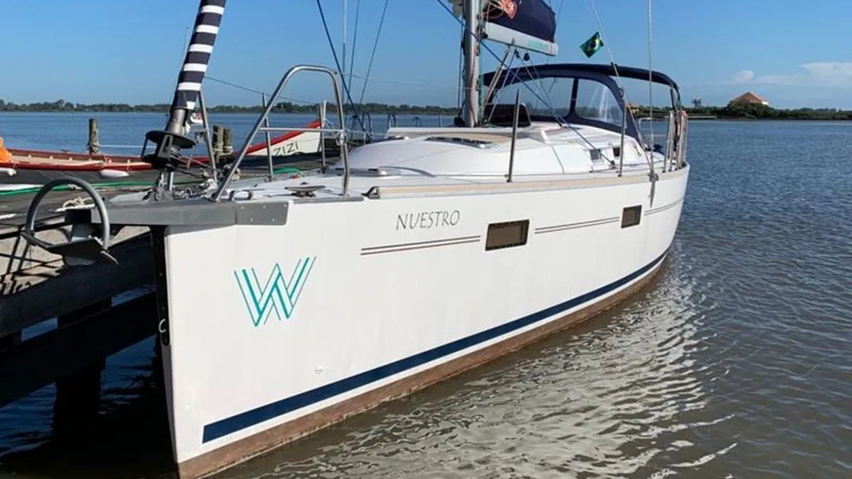 Nuestro Charter Boat