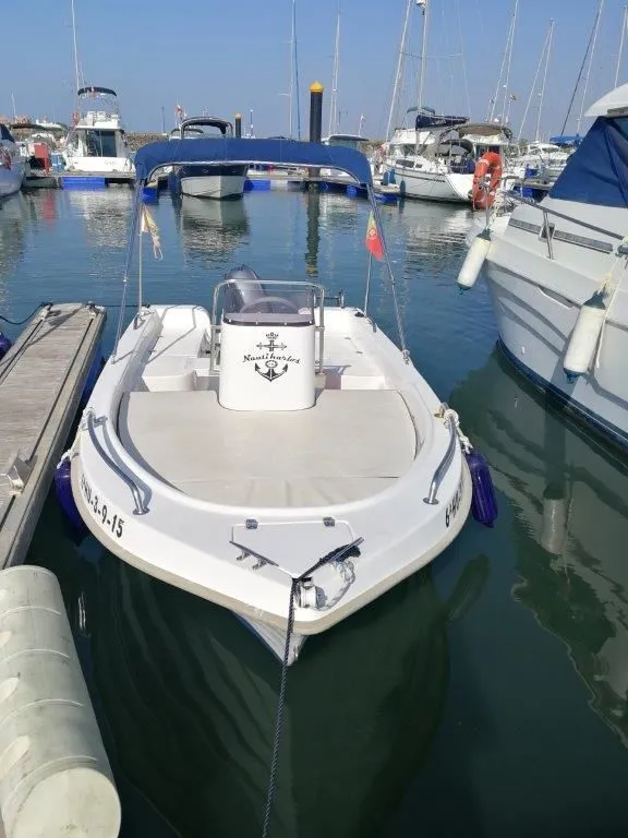 Rent a 4.4m Motor Boat Dipol 450 in Isla Canela