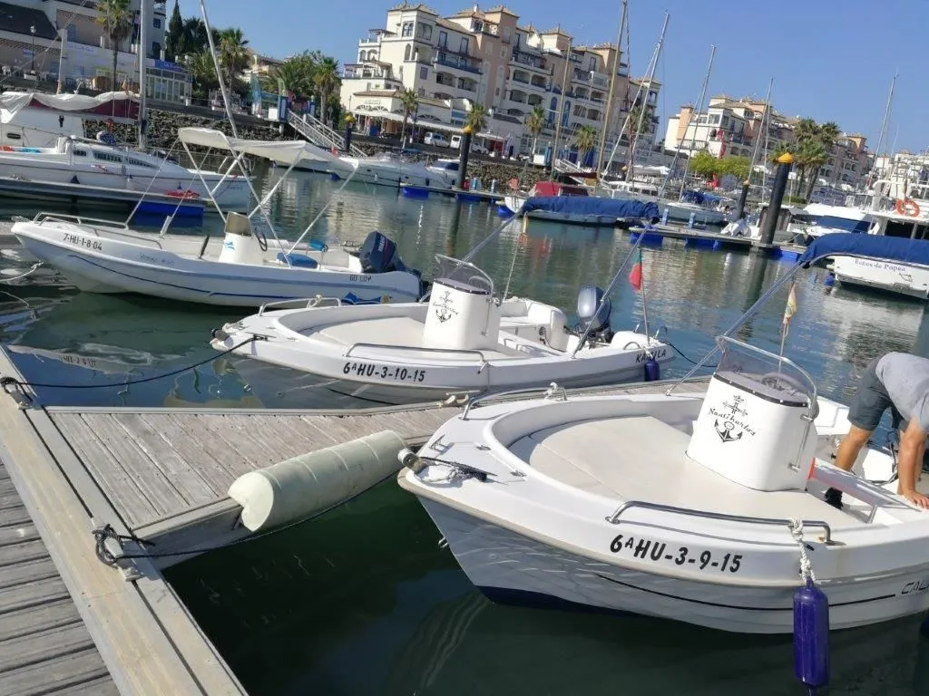No Name Charter Boat