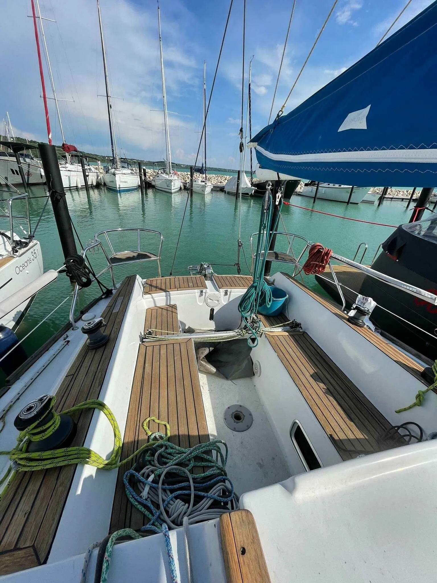 9.6m Siófok Sailing Yacht Dixie 32 Hire