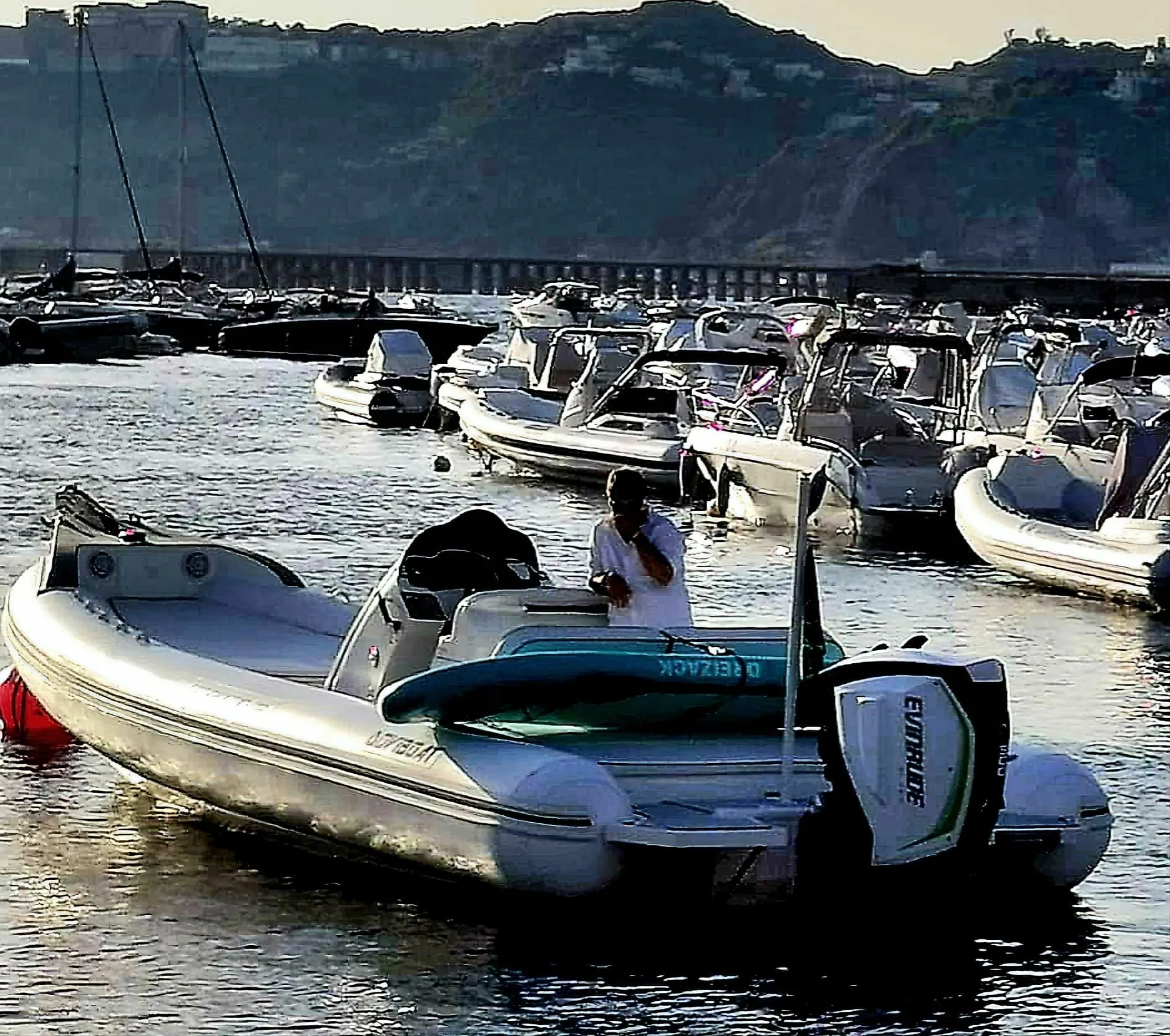 9m Naples Doviboat One Way 100 Motor Boat Hire