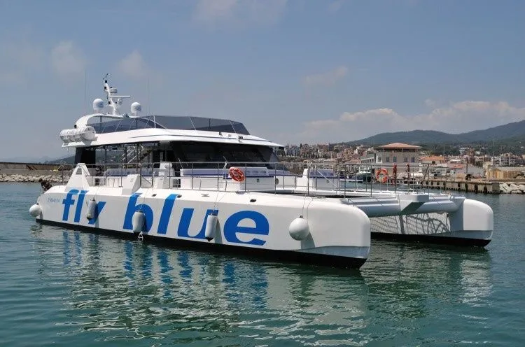 Charter a 21m Power Catamaran Drassanes Dalmau 68 in Marbella