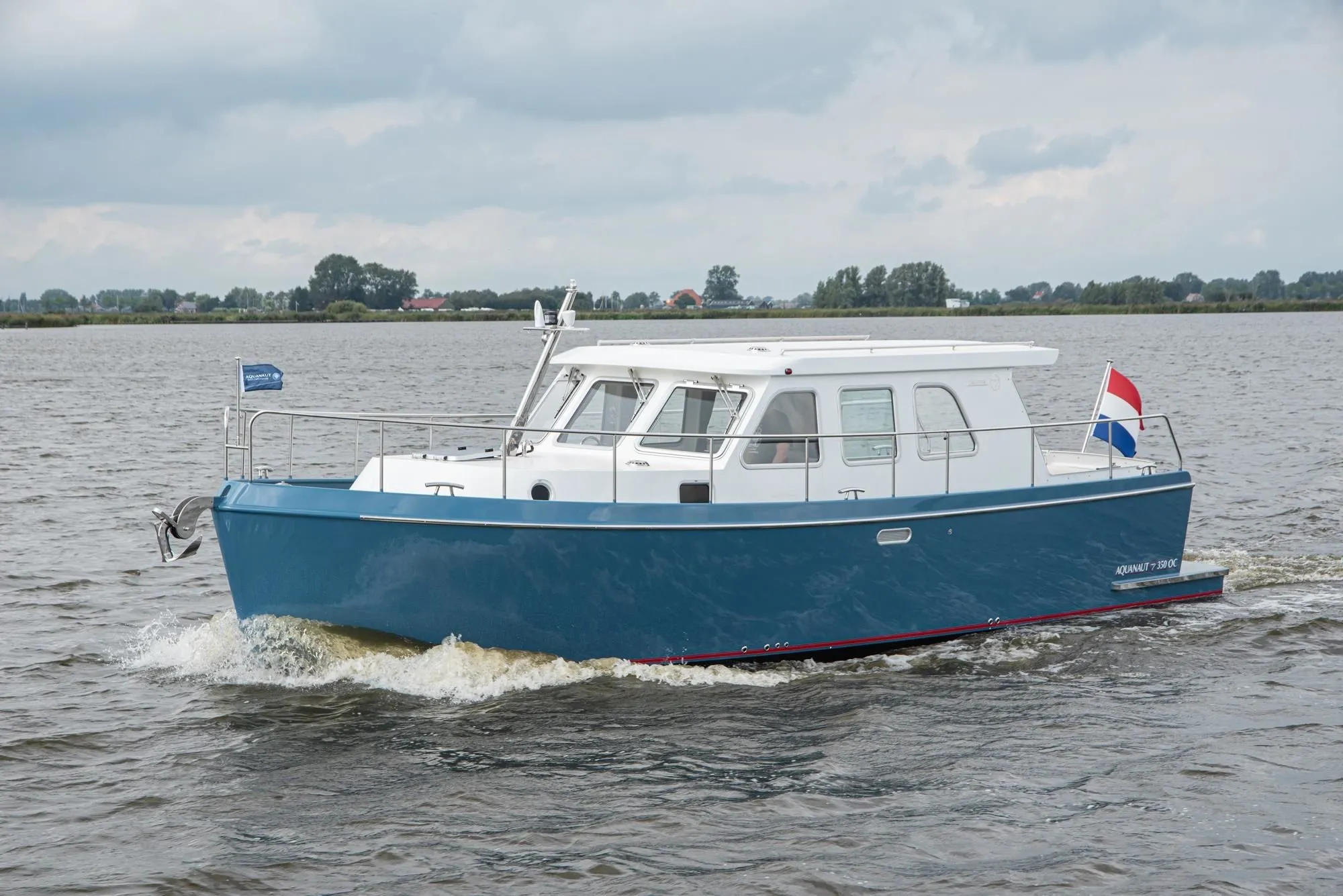 Centaurus Charter Boat