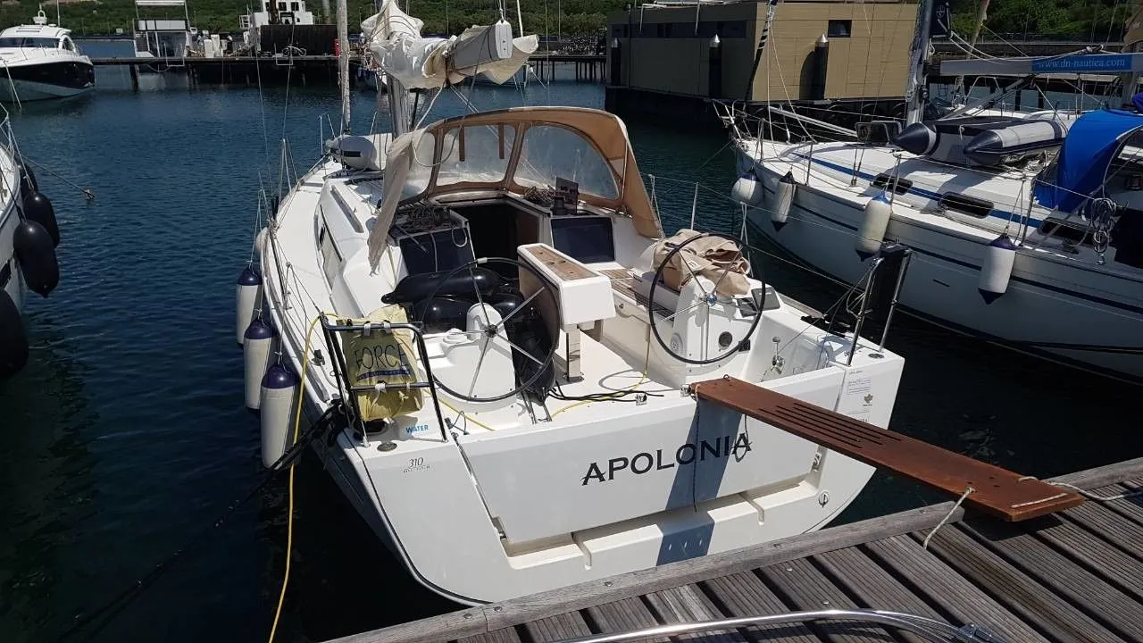 Apolonia Charter Boat - 1