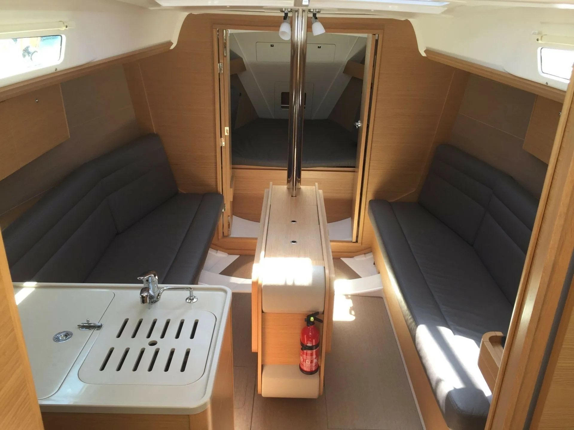 Colibri Charter Boat - 3