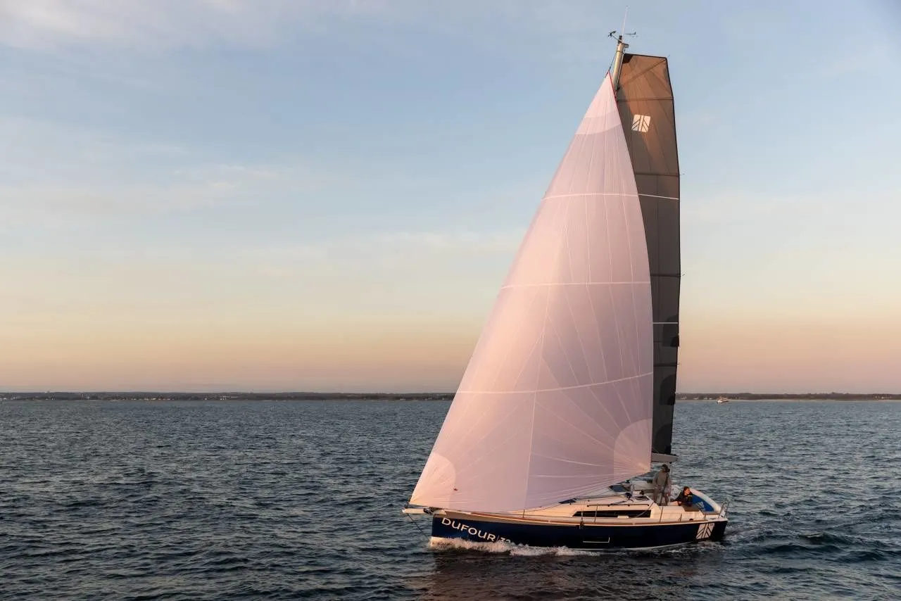 Enez Charter Boat