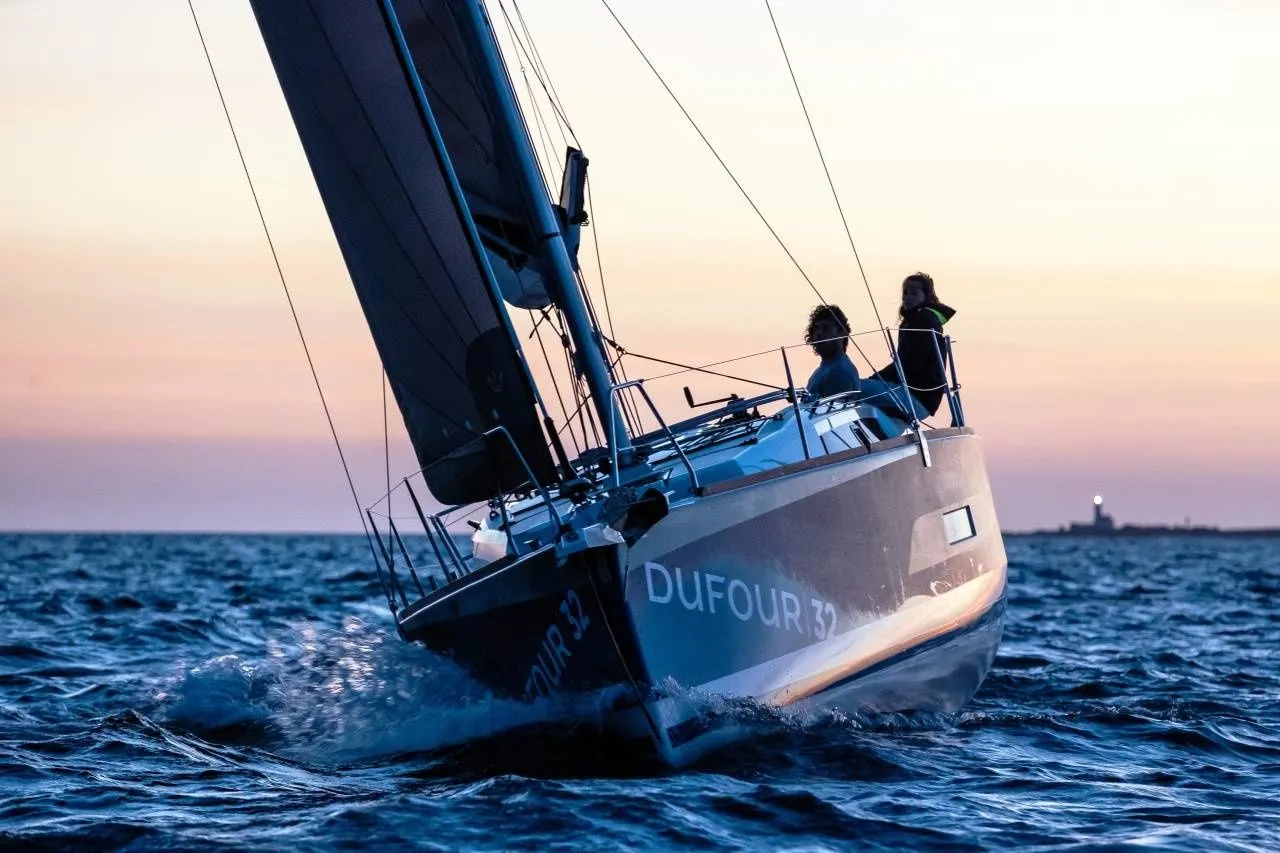 Enez Charter Boat