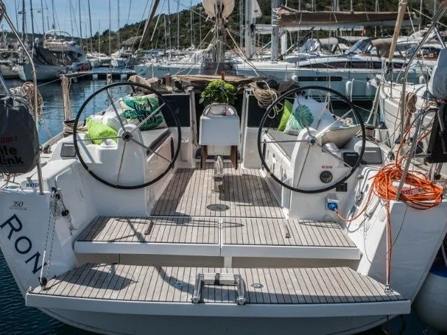 Ronja Mietboot - 5