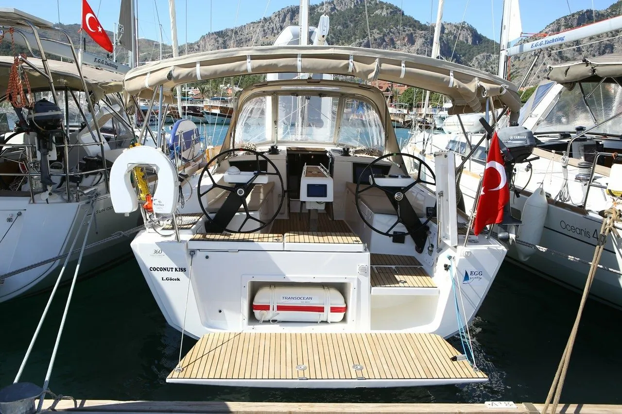 Boot - Explore Göcek on a 10.99m Rental Sailing Yacht