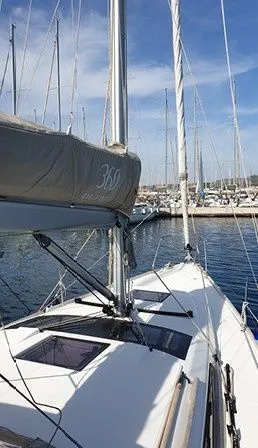 Lola Charterboot - 3