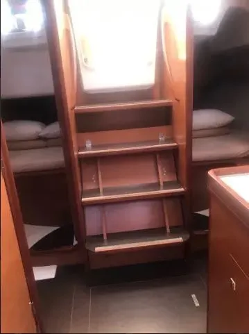 Shakey Ground Charter Boat