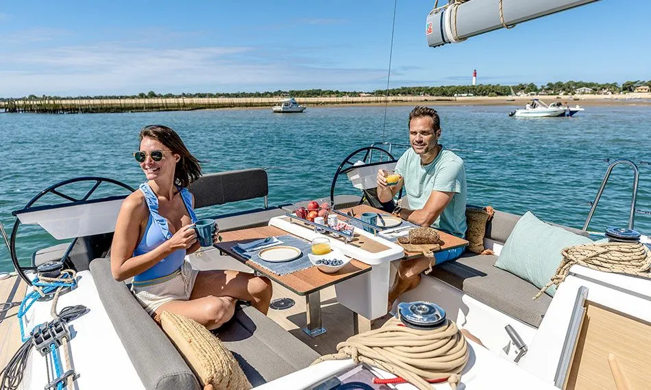 Spicy rum Charter Boat