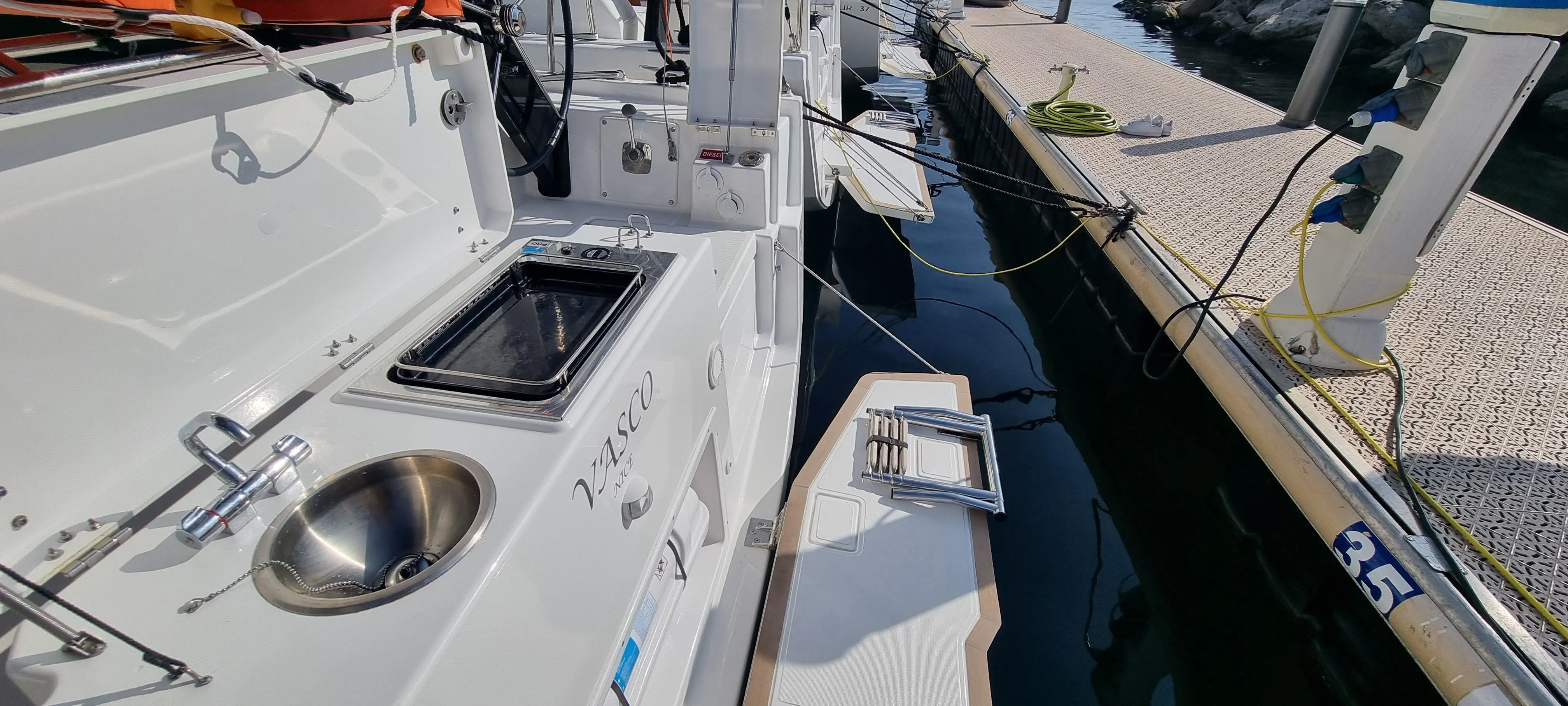 Vasco Charter Boat