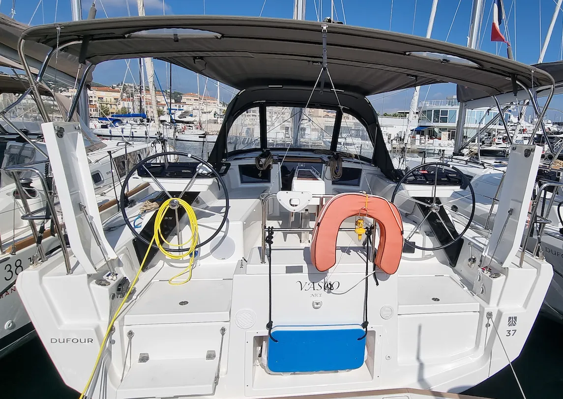Rent a 10.77m Sailing Yacht Dufour 37 in Golfe-Juan