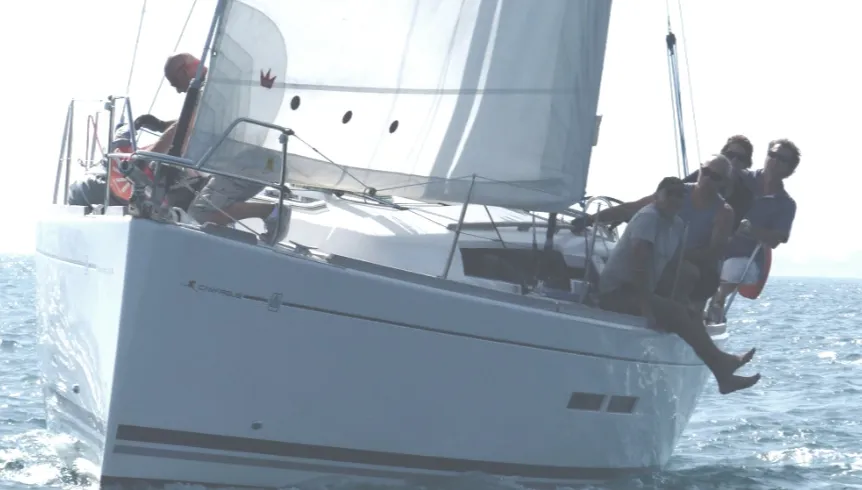 Чартер Albatros 2 - 4