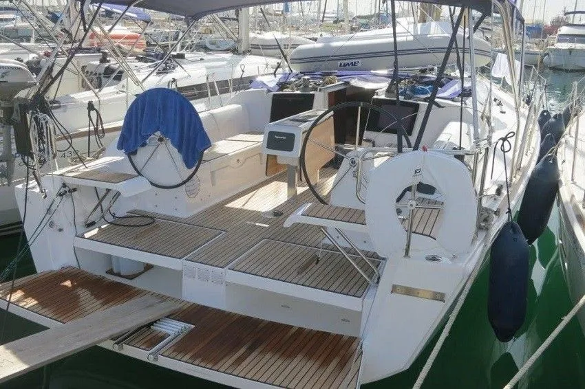 By the Way Kiralık Teknesi - 1